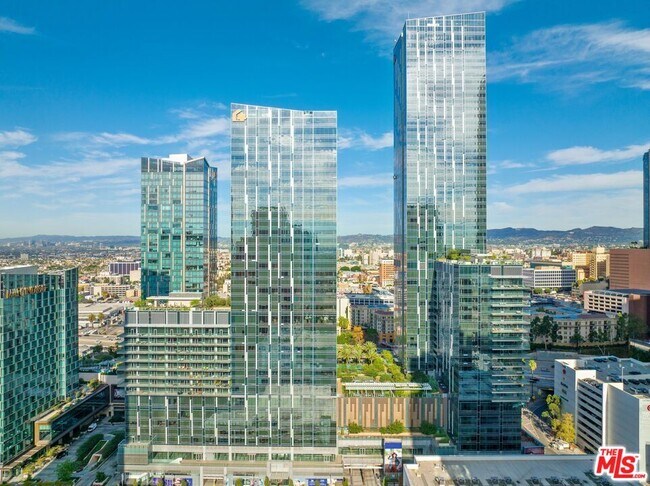877 Francisco St in Los Angeles, CA - Building Photo - Building Photo