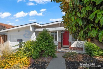3350 Pepper Tree Ln in San Jose, CA - Building Photo - Building Photo
