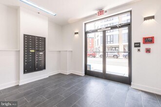 1519 Ridge Ave in Philadelphia, PA - Building Photo - Building Photo