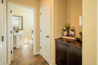 2119 Makenna Dr in Fresno, CA - Building Photo - Building Photo