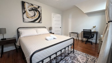 352 Jackson St in Orange, NJ - Building Photo - Building Photo