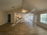 6909 Leisure St in Navarre, FL - Building Photo - Building Photo