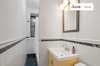 301 St Nicholas Ave in New York, NY - Building Photo - Building Photo