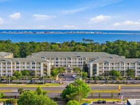 Brookview at Navarre Sound in Navarre, FL - Building Photo