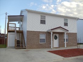 215 Solida Rd Apartments