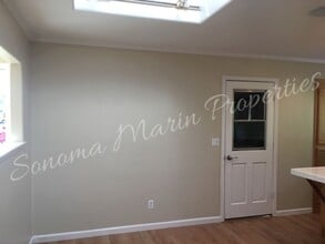 939 Edith Ct in Rohnert Park, CA - Building Photo - Building Photo
