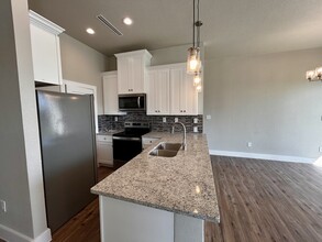 119 Ave Ventana in San Antonio, TX - Building Photo - Building Photo