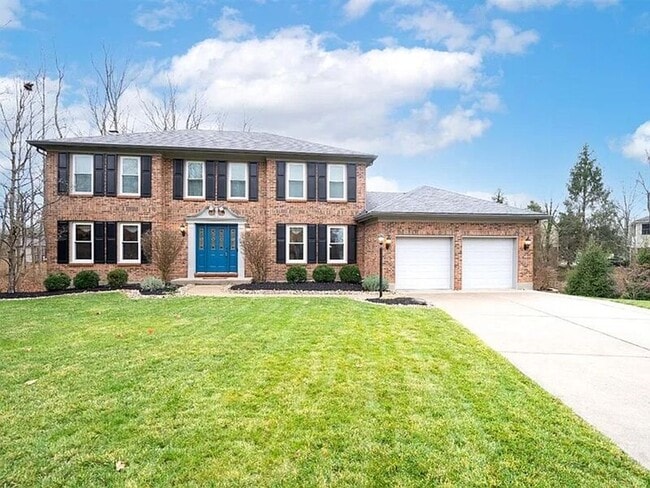 property at 1851 Foxhollow Dr