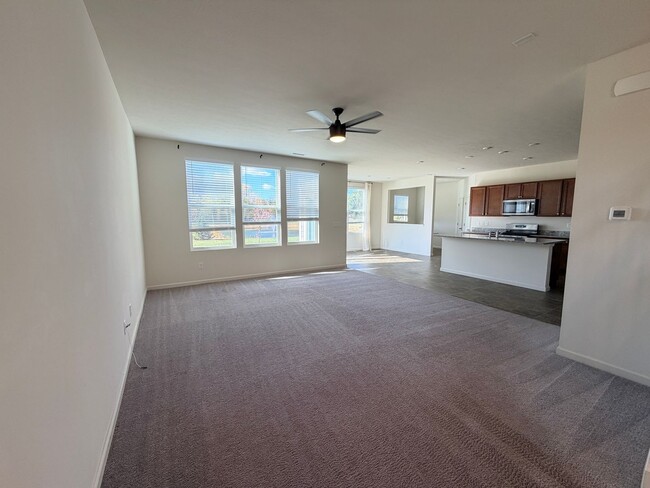 15545 Westmoor Ave in Noblesville, IN - Building Photo - Building Photo