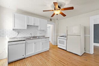 2218 N 64th St in Wauwatosa, WI - Building Photo - Building Photo