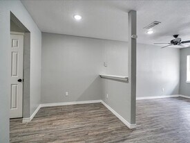5117 Lavender St in Houston, TX - Building Photo
