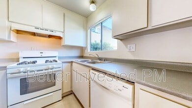 965 Marlene St in Ukiah, CA - Building Photo - Building Photo