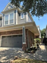 4525 W University Blvd in Dallas, TX - Building Photo - Building Photo