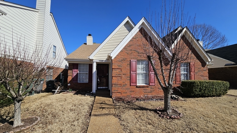 1588 Beaver Trail Dr in Memphis, TN - Building Photo