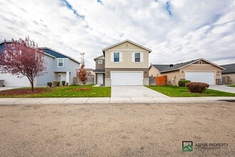 13589 Orlando St in Caldwell, ID - Building Photo - Building Photo