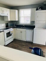 26 Florence Tollgate in Florence, NJ - Building Photo