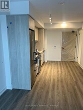 195 Commerce St in Vaughan, ON - Building Photo - Building Photo