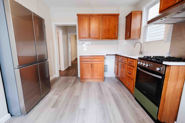 property at 6 Apollo St