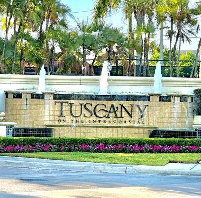 2221 Tuscany Way in Boynton Beach, FL - Building Photo - Building Photo