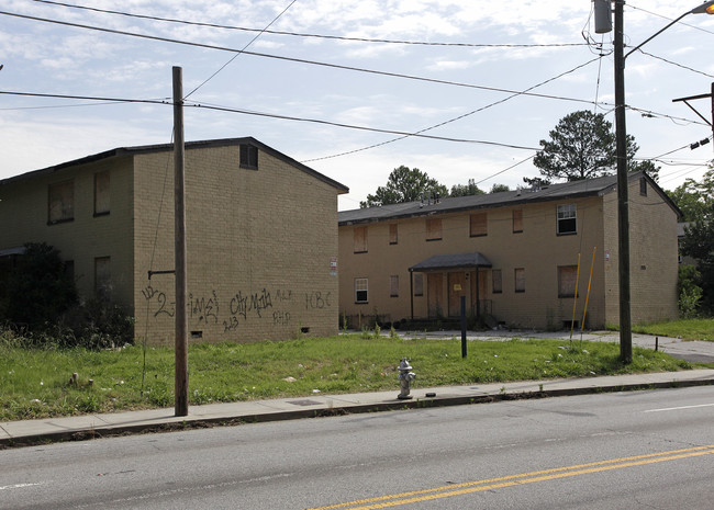 Sterling Gardens in Atlanta, GA - Building Photo - Building Photo