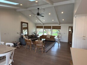 350 W 1950 N in Centerville, UT - Building Photo - Building Photo