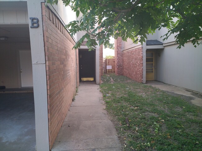 property at 4317 53rd St