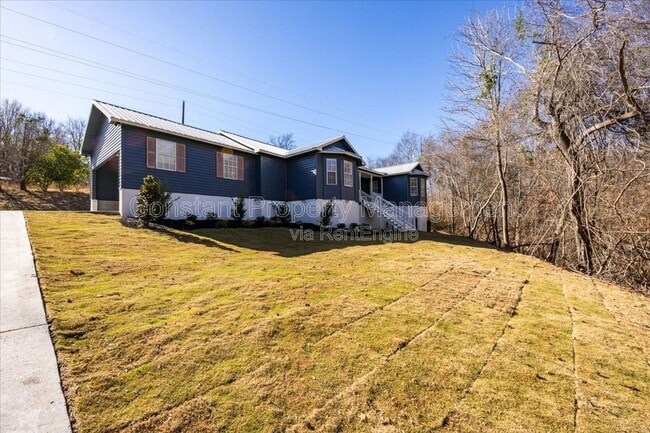 2243 Hillwood Ct in Lizella, GA - Building Photo - Building Photo