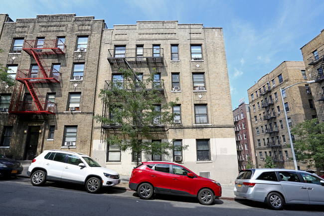 670 W 193rd St in New York, NY - Building Photo - Building Photo