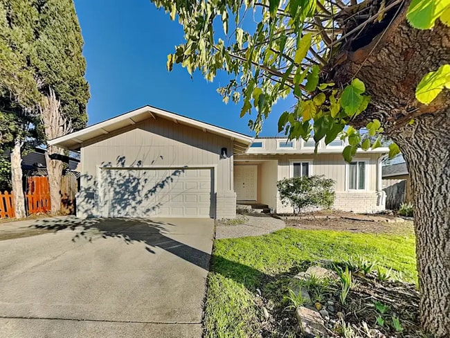 property at 715 Whispering Bay Ln