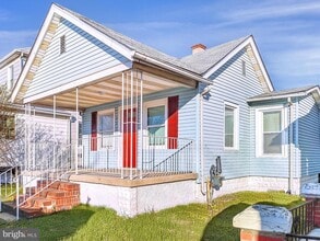 211 Main St in Dundalk, MD - Building Photo - Building Photo