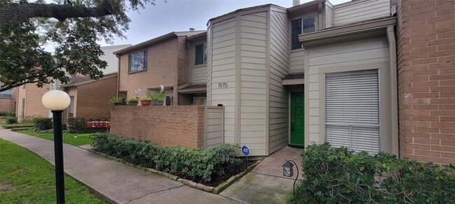 property at 1970 Augusta Dr