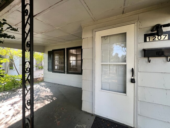 property at 1207 State St