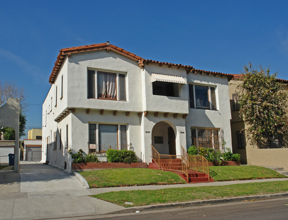 419 N Stanley Ave in Los Angeles, CA - Building Photo