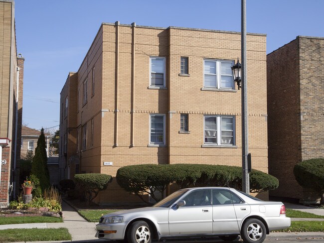 1933-1935 Oak Park Ave in Berwyn, IL - Building Photo - Building Photo