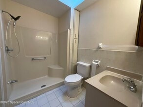 164 Ocean View Ln in Indialantic, FL - Building Photo - Building Photo