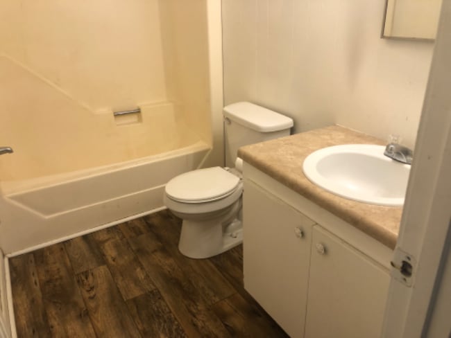 property at 126 Creekside Dr
