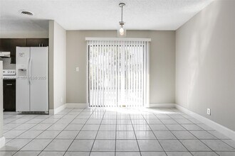 707 SW 74th Ave in North Lauderdale, FL - Building Photo - Building Photo