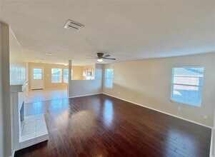 321 Briar Oaks Dr in Royse City, TX - Building Photo - Building Photo