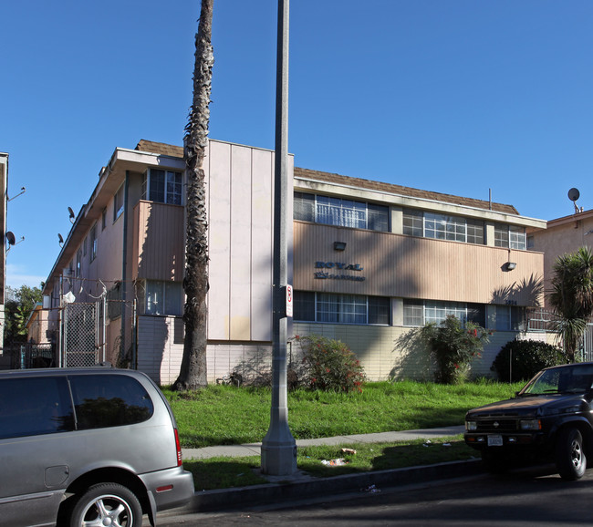 Royal Gardens in Los Angeles, CA - Foto de edificio - Building Photo