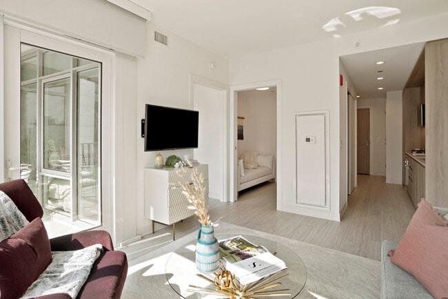 355 N Peoria St in Chicago, IL - Building Photo - Building Photo