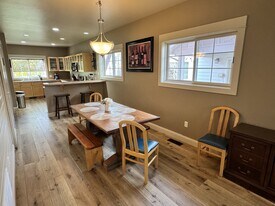 813 N 15th Ave in Bozeman, MT - Building Photo