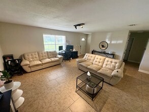 310 Wildwood St in Mary Esther, FL - Building Photo - Building Photo