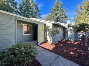 14861 SW 106th Ave in Tigard, OR - Building Photo - Building Photo