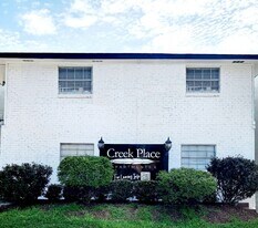 1375 Shortcut Hwy in Slidell, LA - Building Photo