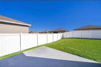 573 Disa Dr in Davenport, FL - Building Photo - Building Photo