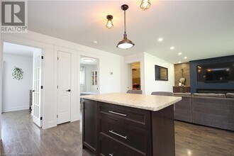 48 Carmen Ave in Hamilton, ON - Building Photo - Building Photo