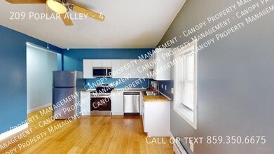 209 Poplar Alley in Russell, KY - Building Photo - Building Photo
