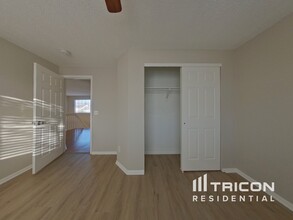 5153 S Ukraine St in Aurora, CO - Building Photo - Building Photo