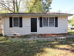 541 Cecil Ct in Spartanburg, SC - Building Photo - Building Photo