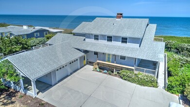1 3rd Ave in Kitty Hawk, NC - Building Photo - Building Photo
